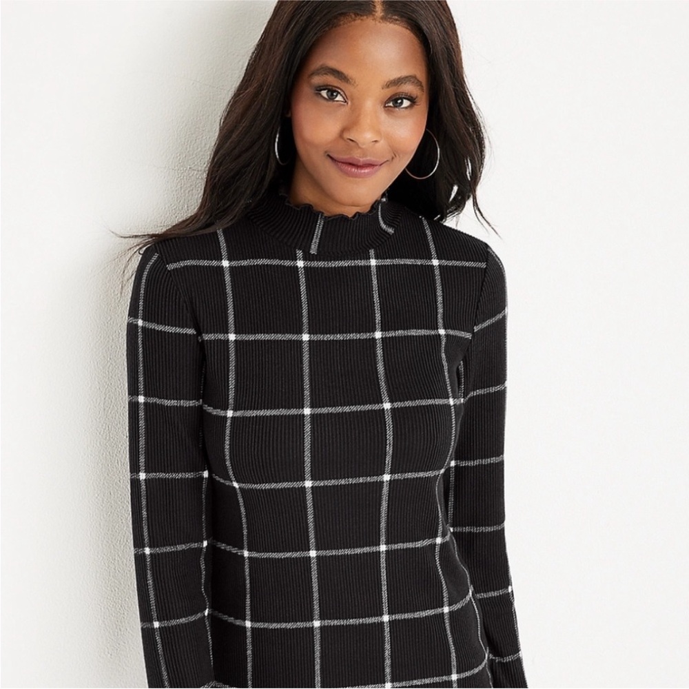 Maurices Black and White Striped Sweater